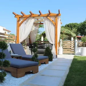  Apart Otel Azure Bliss